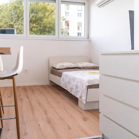 App Mateo - 700m From The Sea