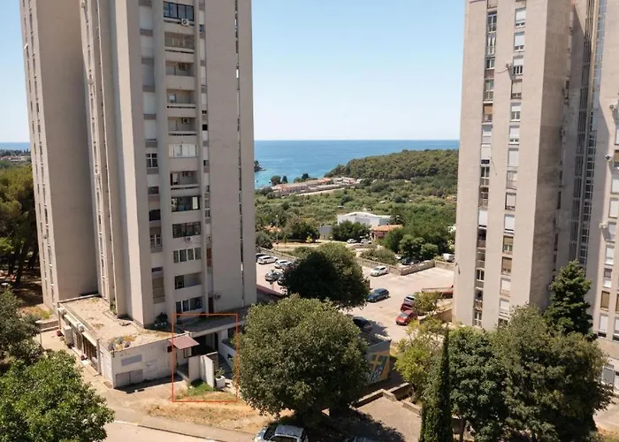 App Mateo - 700m From The Sea アパート プーラ