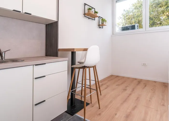 App Mateo - 700m From The Sea Pula